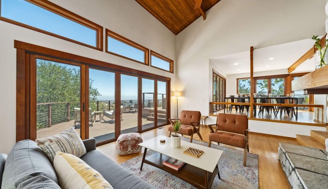 Hillside Retreat w/Pool, Sauna, Hot Tub + Cold Plunge & Expansive Deck Views