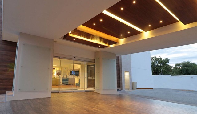 Holiday Inn Express Piedras Negras by IHG