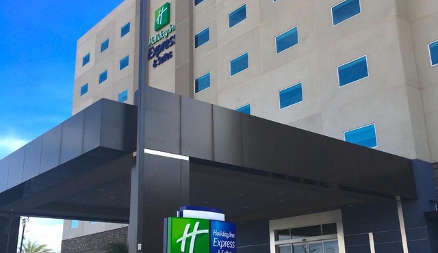 Holiday Inn Express & Suites Mexicali by IHG