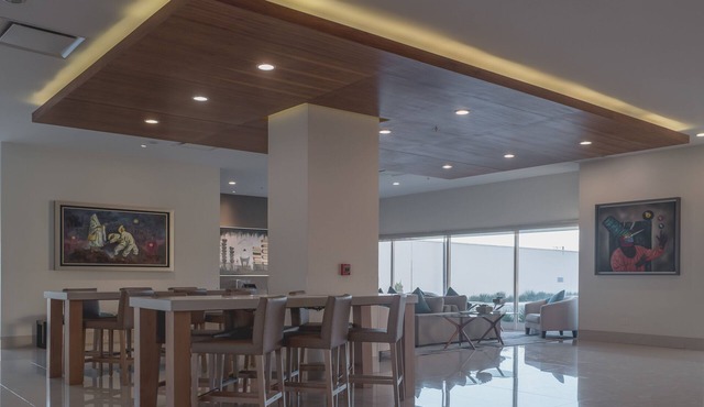 Holiday Inn Express & Suites Silao Aeropuerto - Terminal by IHG