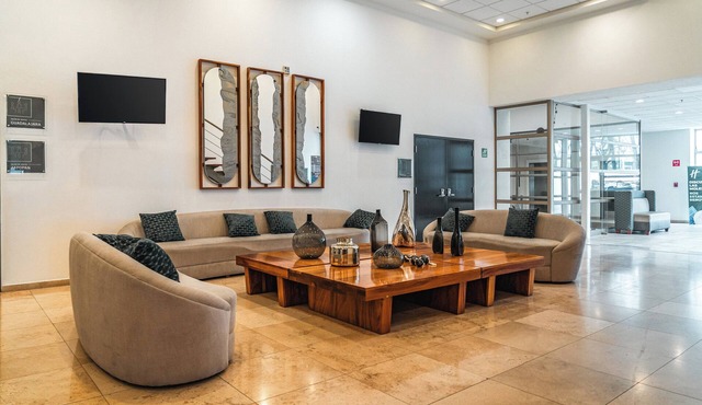 Holiday Inn Guadalajara Patria Universidad by IHG