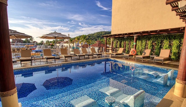 Holiday Inn Huatulco by IHG