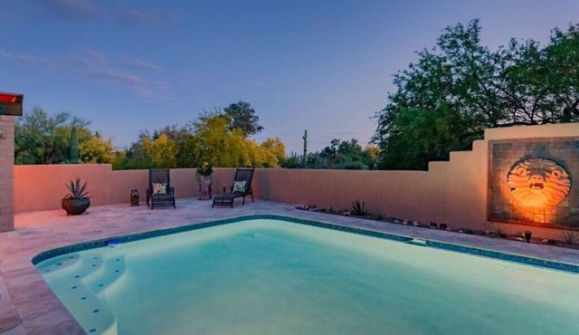 Hopdown, Southwest Design in Horse country w/guests house and pool