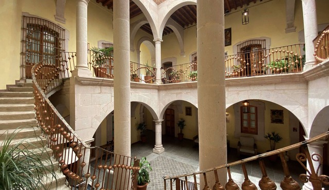 Hotel Casa Faroles