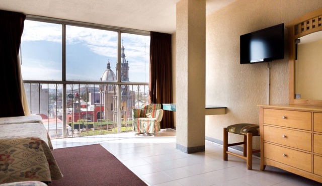 Hotel El Monte