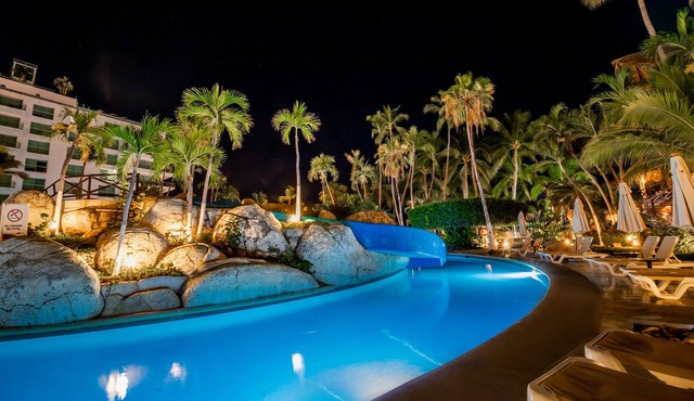 Hotel Emporio Acapulco
