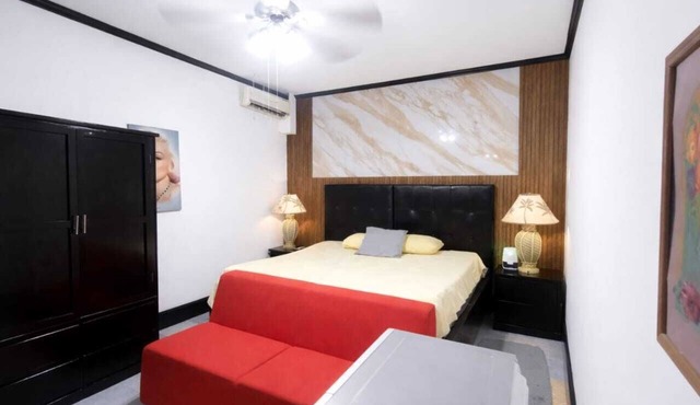 Hotel Garcias Suites