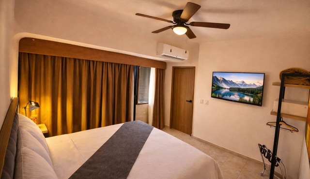 Hotel Grand Lion