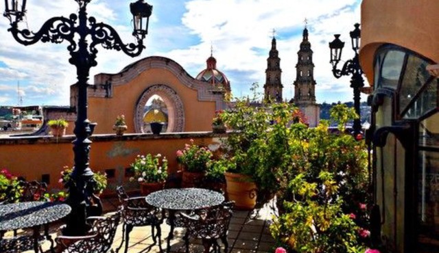 Hotel Hacienda Los Narcisos