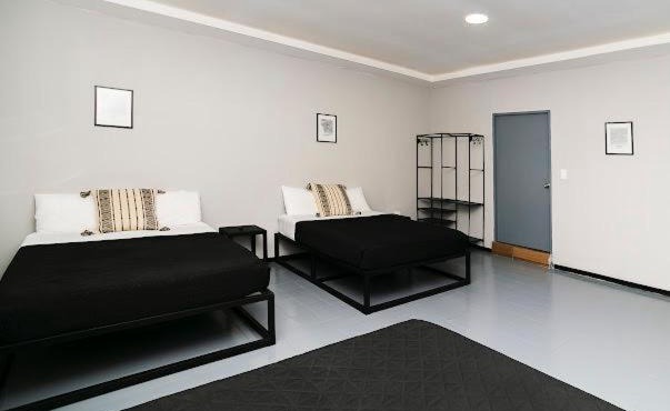 Hotel moderno en el corazón de monterrey 6/ pax F