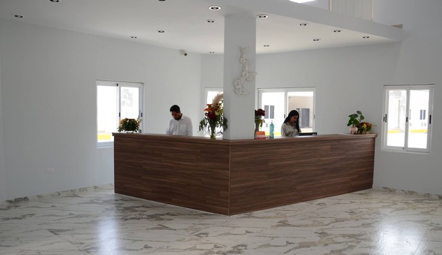 HOTEL MONARCA