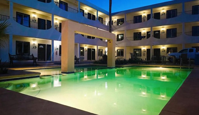 Hotel palma de oro