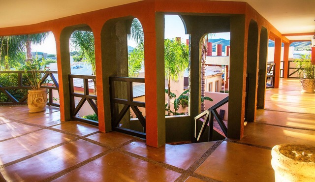 Hotel San Jose