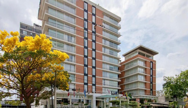 Hotel Velvet Plaza