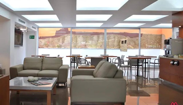 Hotel y Tú