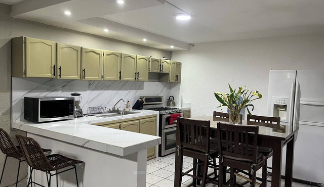 House for 6 near Tonalá, Tlaquepaque and Airport