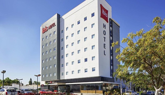 Ibis Los Mochis