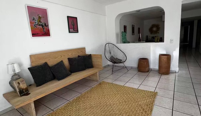 Ideal house 2 blocks from Centro Medico and Arena GDL