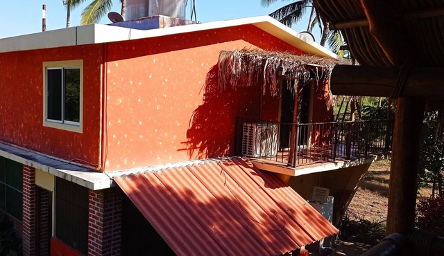 Iguana Loca - Apartments & Bungalows