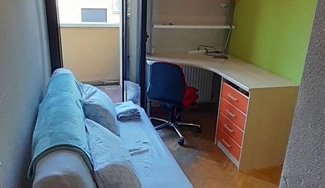 Independent room in shared house in Pinto