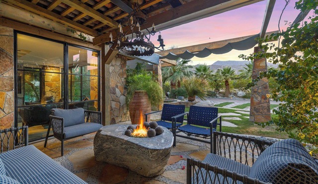 Jaguar Villa - 6 BR in the Palm Desert hills!