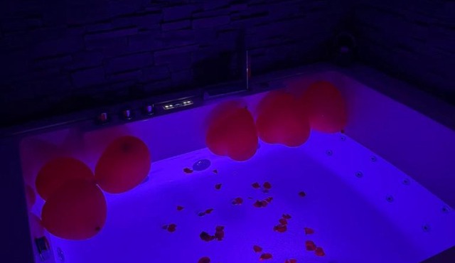 Jungle suite romantic - private Jacuzzi -