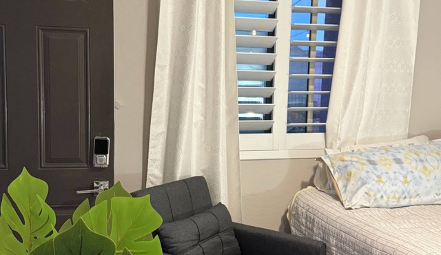 King bed:private entry: bedroom
