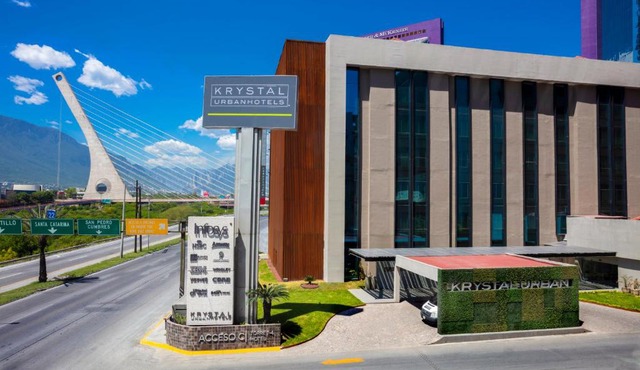Krystal Urban Monterrey San Jeronimo