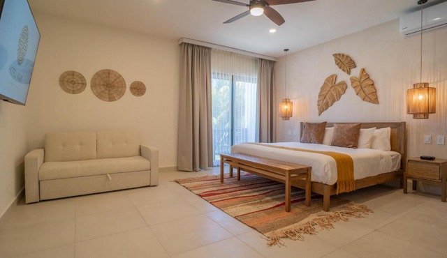 Kukulkán King Suite con Balcón
