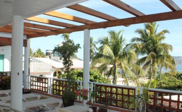 LALORA Hotel & Villas