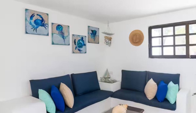 LAMAU-Beachfront House, San Crisanto, Yuc.