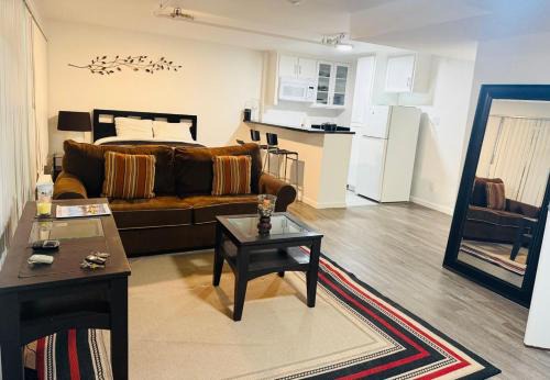 Larchmont studio apartment