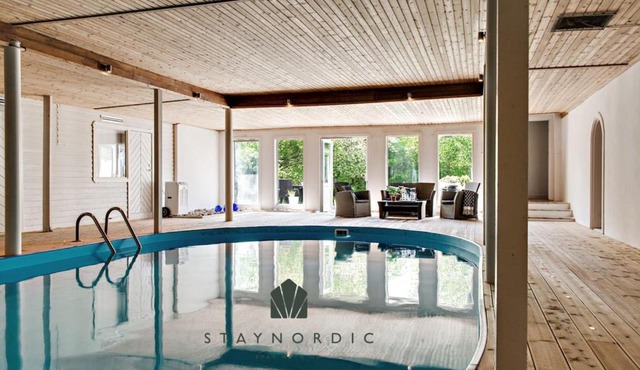 Large and beautifully decorated pool house in Tomelilla, Österlen