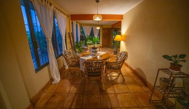 Large family house in Cabo , pet friendly