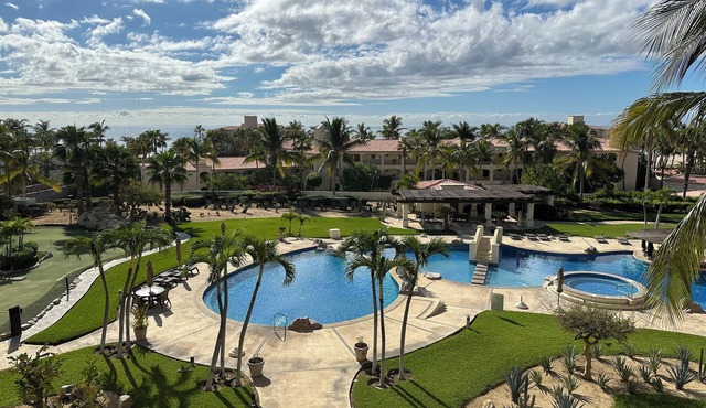 Las Mananitas Luxury Triple en-suite Ocean & Beach Front Resort Condo