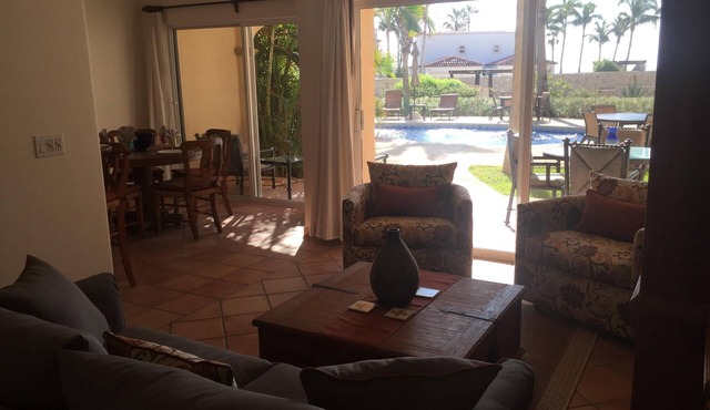 Las Mananitas - Beachfront Ground Floor 1BR Condo, Semi-Private Pool.