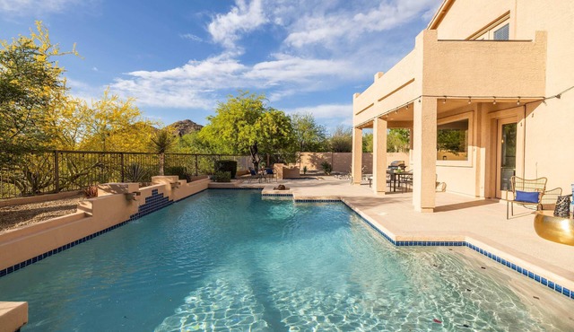 Las Sendas: Golf, Pool, Spa, Pickleball & Firepit