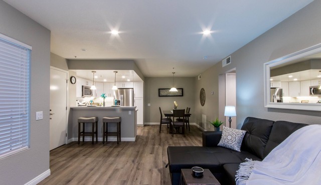 Live Work ~ Quiet, Clean & Modern ~ Walk to Parks Shops + Dining!
