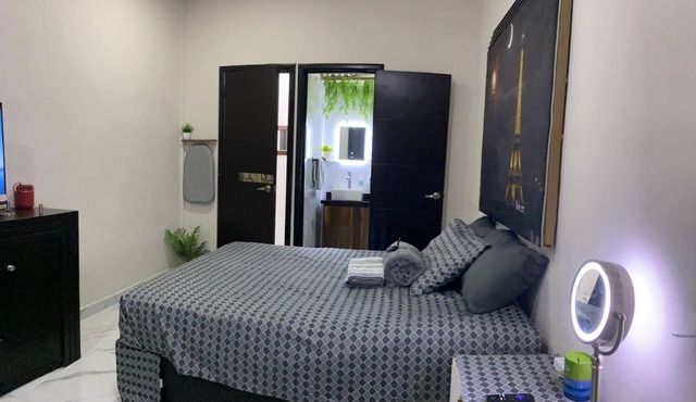 Loft cómodo en Zapopan con A/C cerca de Expo, Akron y Bosque La Primavera