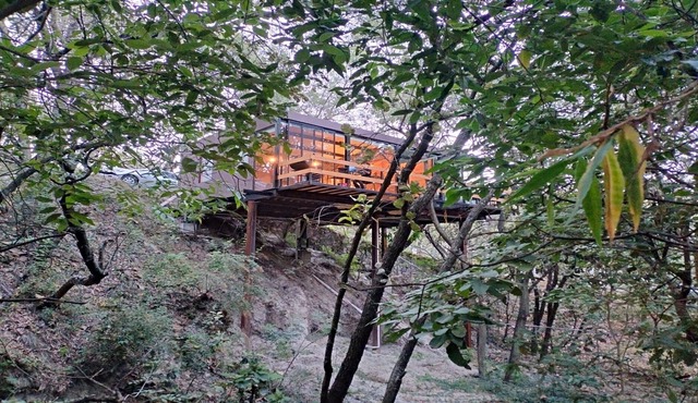 Loft house 1, Away from it all