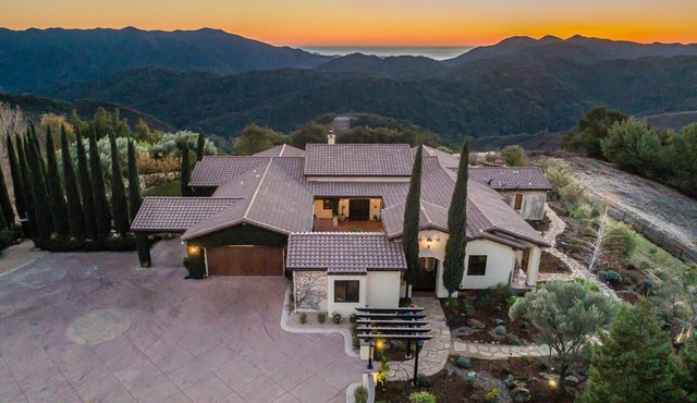Looking for a Peaceful Retreat? 320 Acre Ranch, Pool, and Ocean View