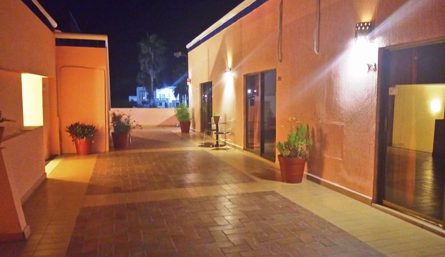 Los Jitos Hotel & Suites