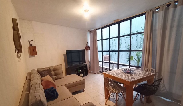 LusakaHome* Bugambilias* / first floor & pool