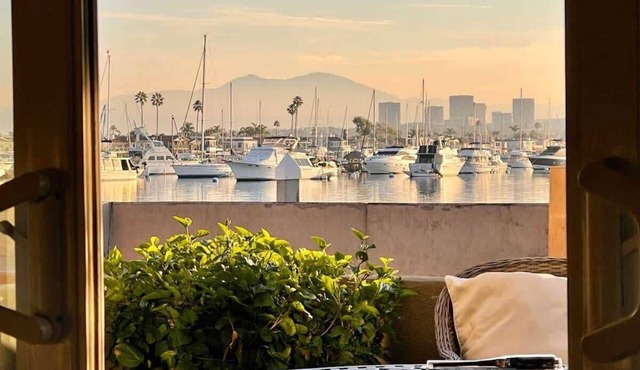 LUX Beachfront Casa de Balboa 231 w/AC - Best View