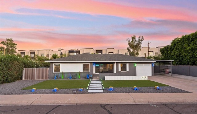 Luxe Retreat: Heated Pool & Hot Tub | Mini Golf | 3BR | Dog Friendly