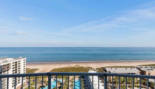 Luxurious 17th Floor Sapphire With the Best Views
