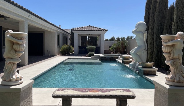 Luxurious Mansion Glamorous Pool & Spa