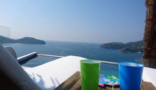 Luxurious penthouse at La Ropa beach the most spectacular view