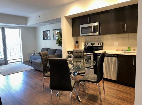 LUXURY APARTMENT IN HOLLYWOOD