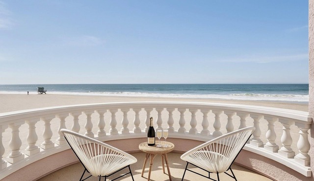 Luxury Oceanfront Vacation Home on Hollywood Beach
